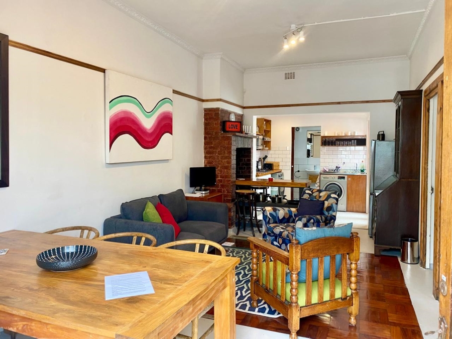 2 Bedroom Property for Sale in Vredehoek Western Cape